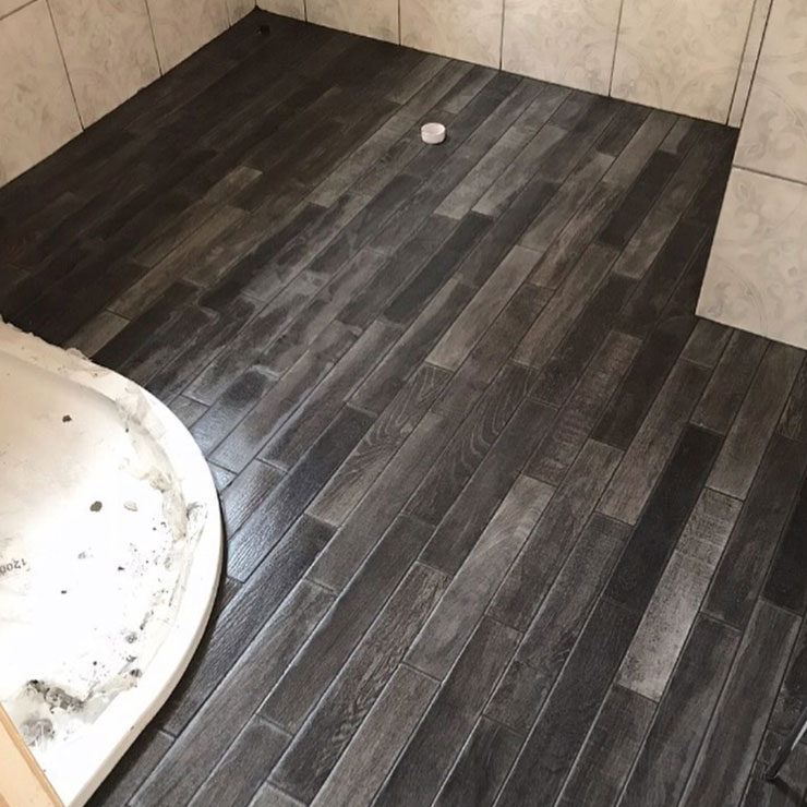 Bathroom tiler