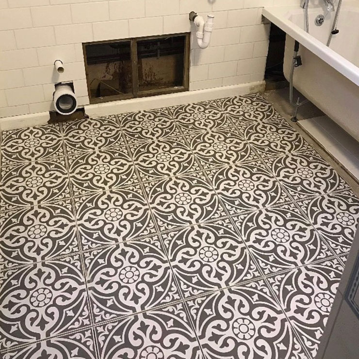 Bathroom tiler