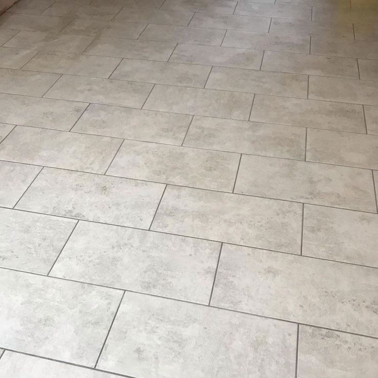 floor tiler