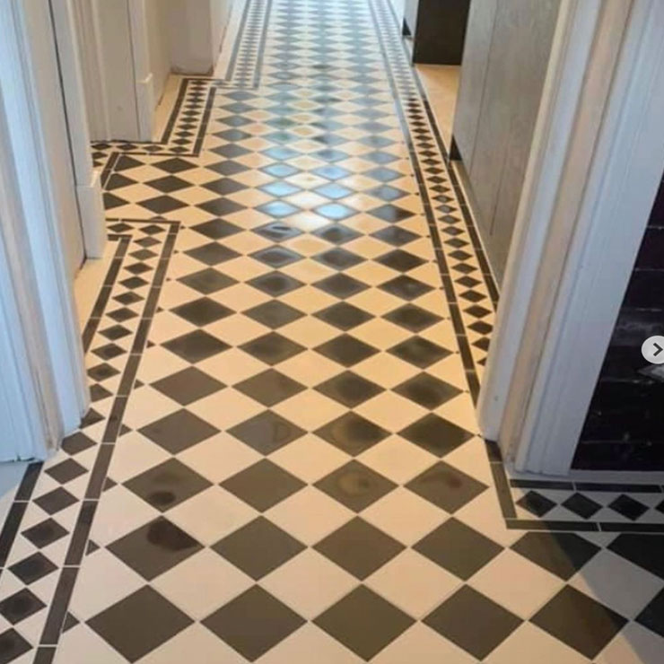 floor tiler