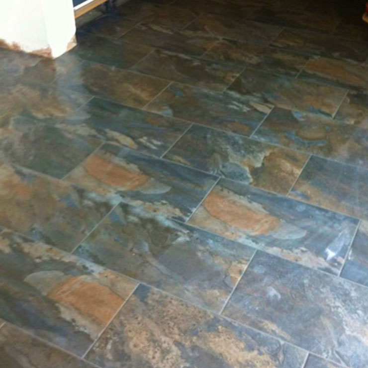 floor tiler
