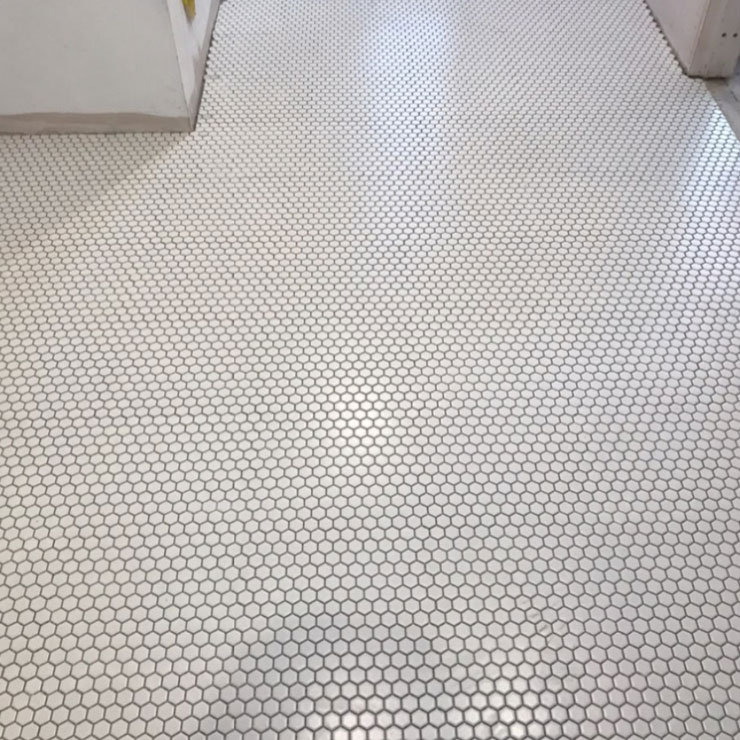 floor tiler