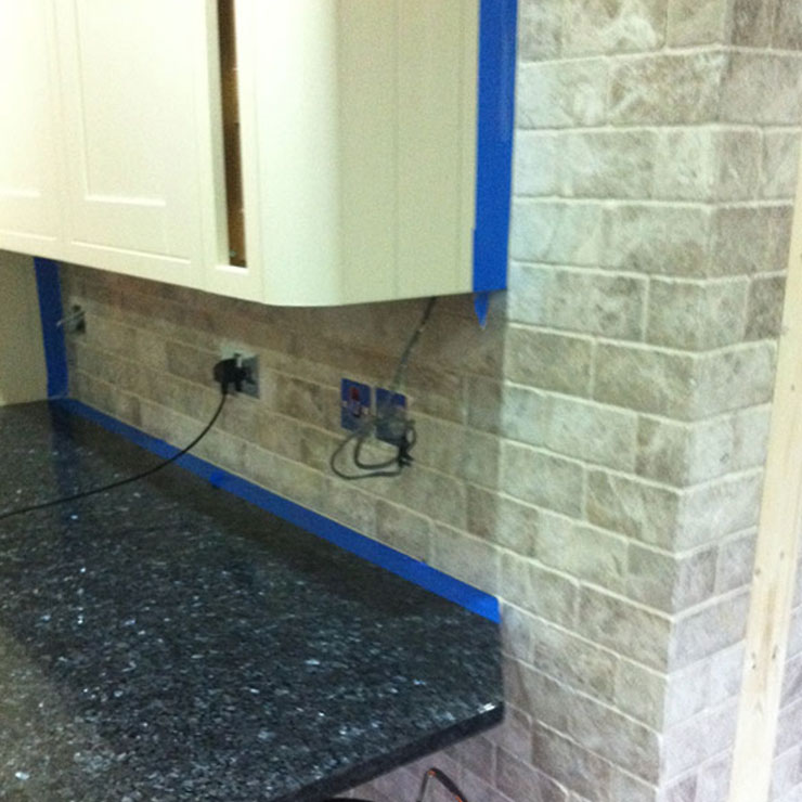 kitchen tiler