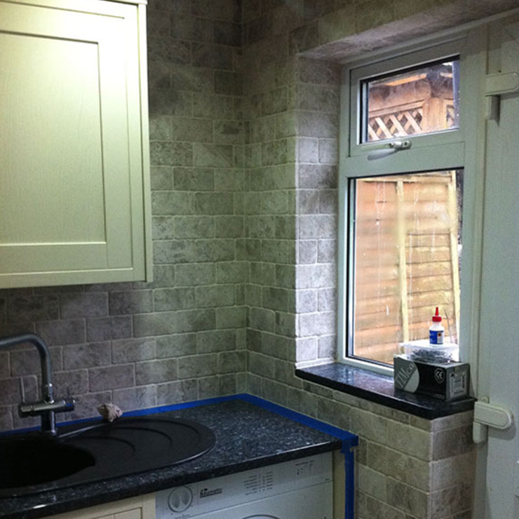 kitchen tiler